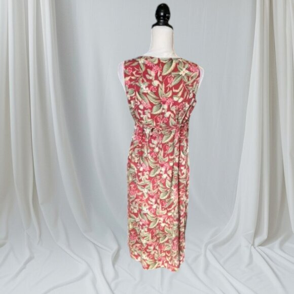 Requirements Casual Sleeveless Maxi Dress in Red and Green Floral in Size MP - Picture 3 of 4